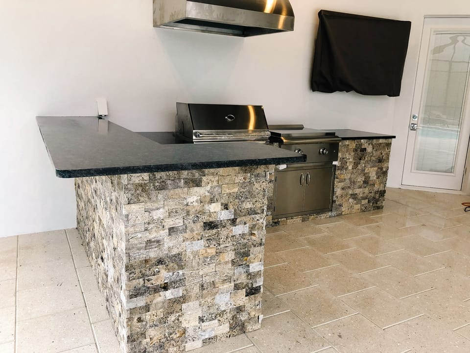 Outdoor Kitchens project photo 16