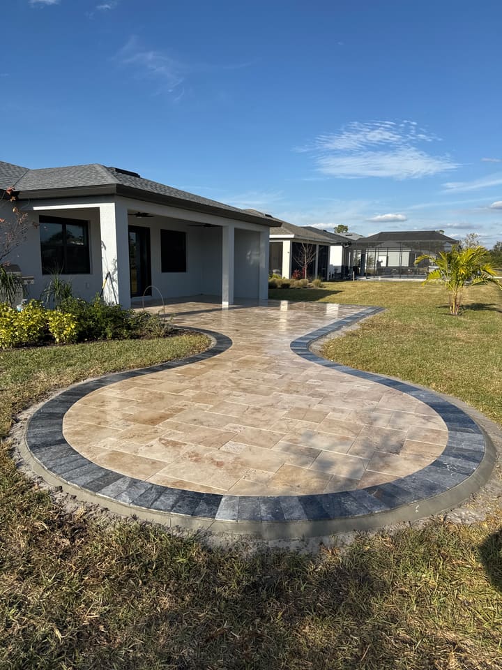 Pavers & Hardscape project photo 9