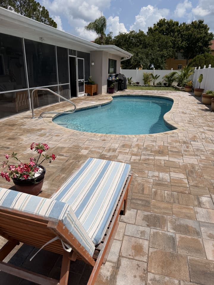 Pool Remodeling project photo 3