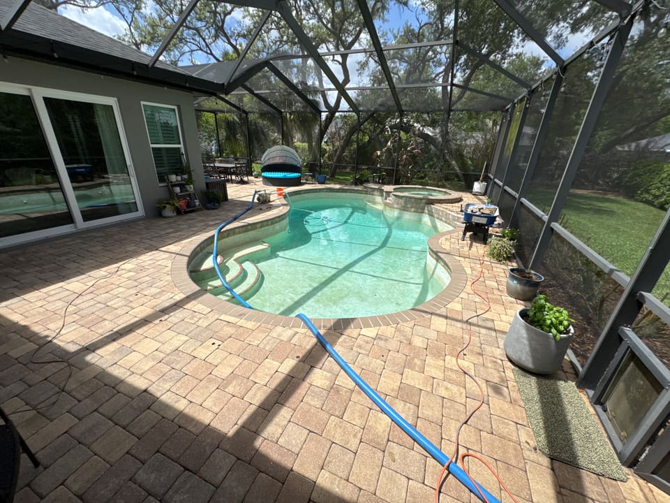 Pool Remodeling project photo 4